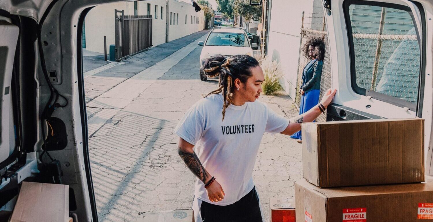 Volunteer loading van